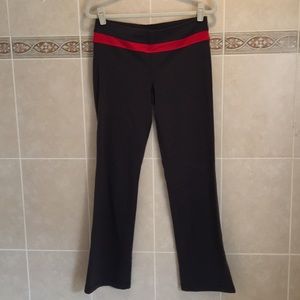 Gentled used Victoria’s Secret Sport workout pants - size M